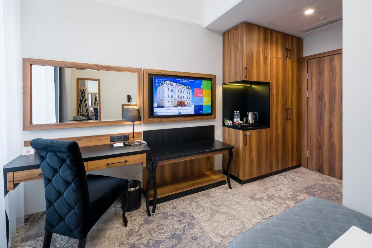 Sky Hotel Krakow Ngoại thất bức ảnh