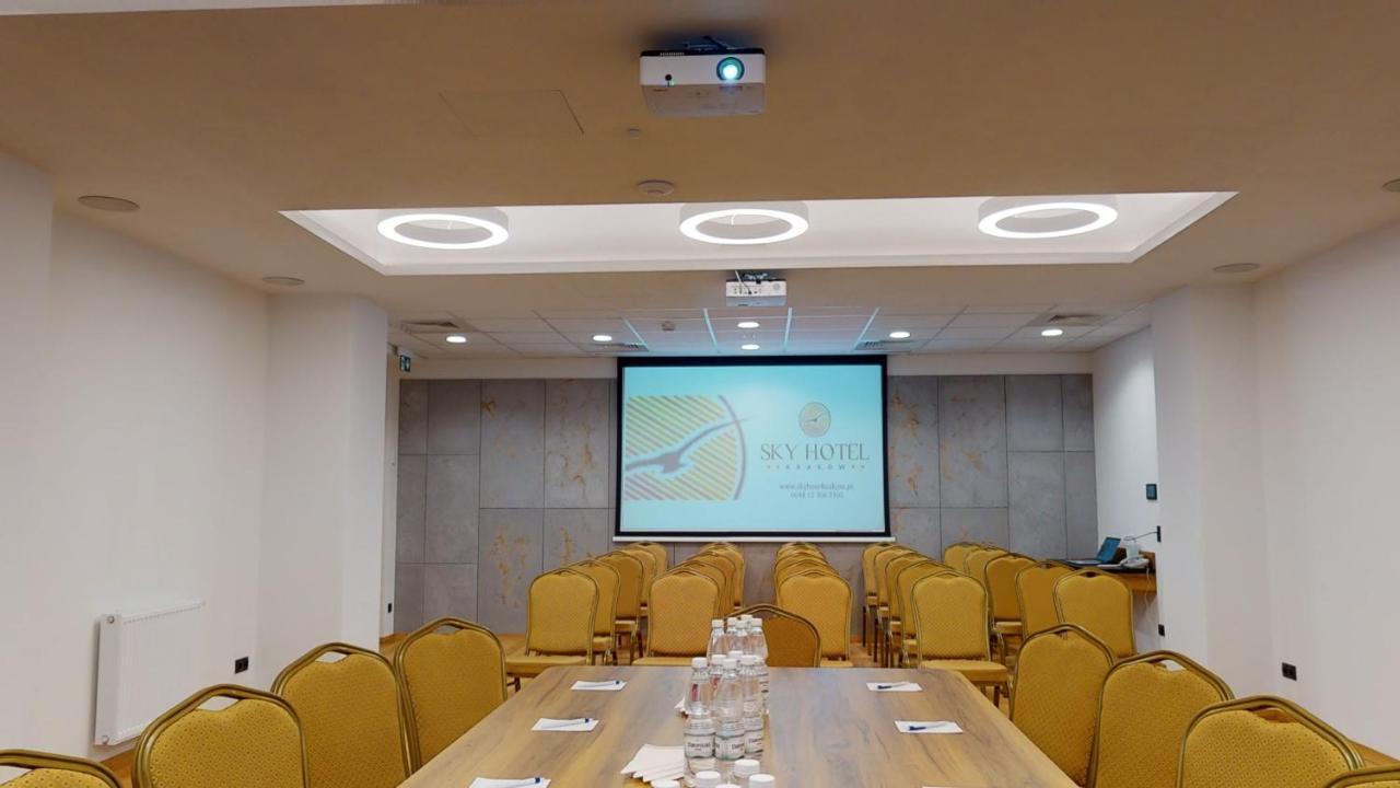 Sky Hotel Krakow Ngoại thất bức ảnh
