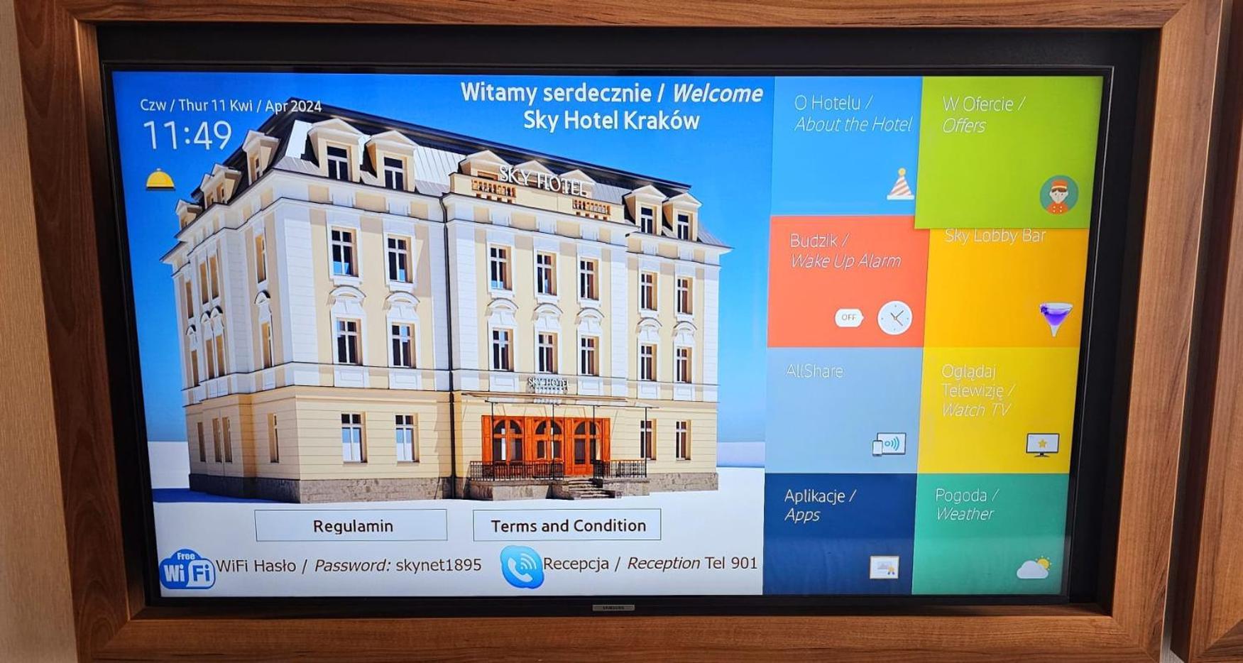Sky Hotel Krakow Ngoại thất bức ảnh